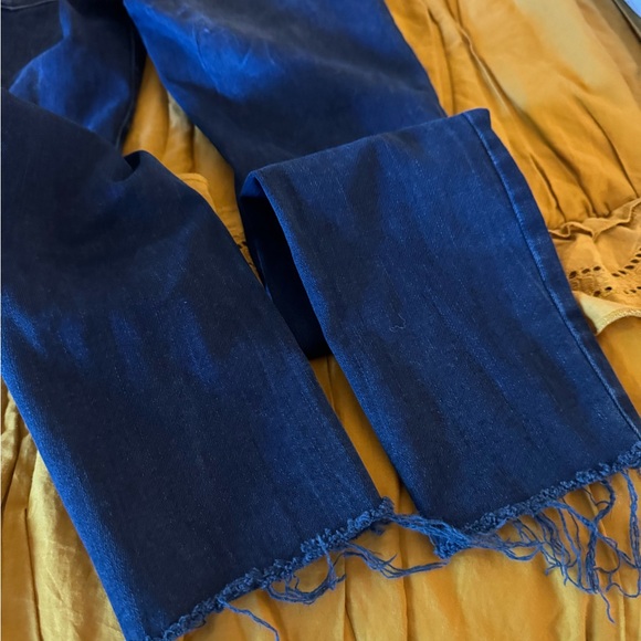 Free People Jeans Distressed Raw Hem - Picture 10 of 10